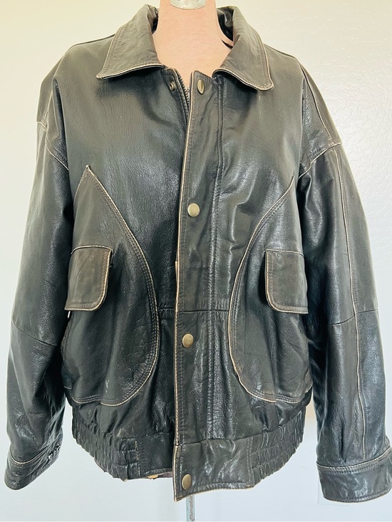 Urban Equipment Other - Vintage Urban Equipment Black Faux Leather Bomber Jacket Plaid Lined Men’s L